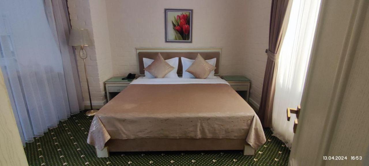Bek Plus Hotel Takchilik Экстерьер фото