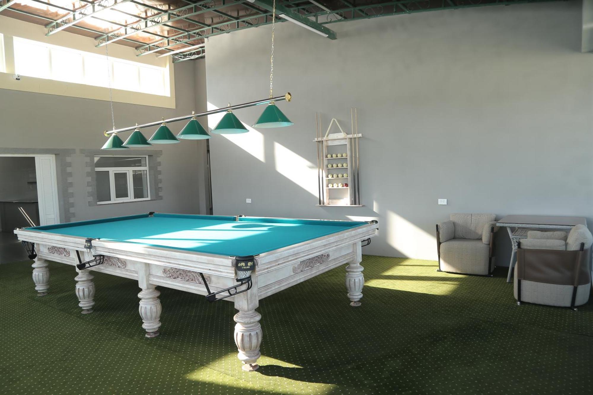 Bek Plus Hotel Takchilik Экстерьер фото